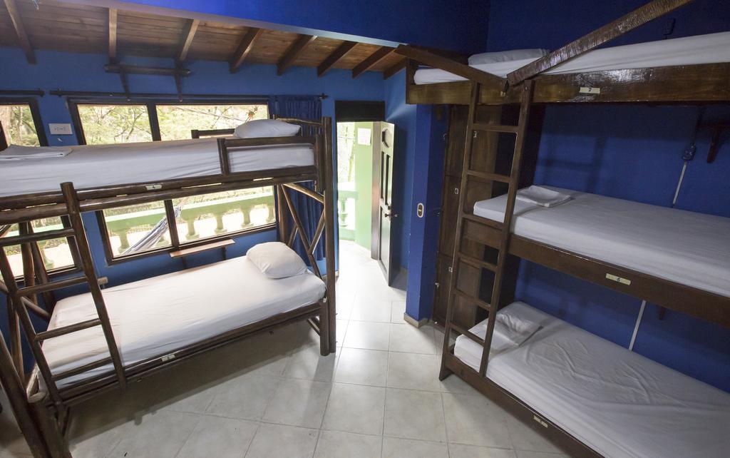 Arcadia Hostel Medellín Esterno foto